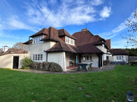 Click the photo for more details of Partridge Road, Brockenhurst, SO42