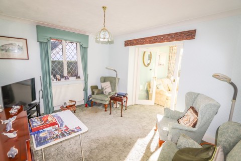 Click the photo for more details of North Trade Road, Battle, East Sussex