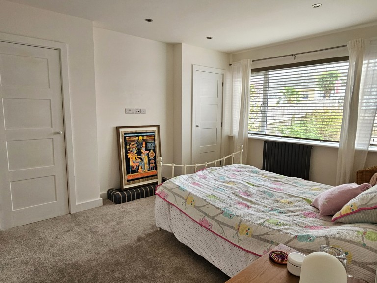 Images for Bath Close, Glastonbury, Somerset