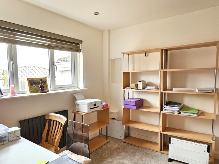Images for Bath Close, Glastonbury, Somerset