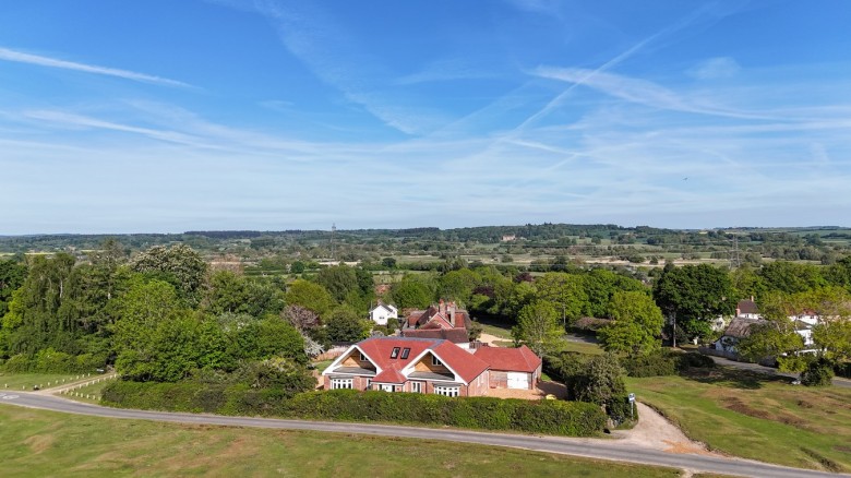 Click the photo for more details of The Common, Woodgreen, Fordingbridge, SP6