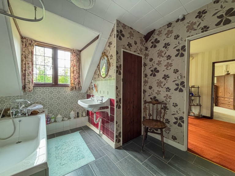 Images for Whatlington Road, BATTLE