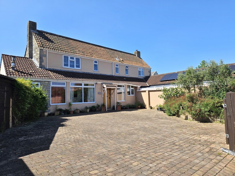Click the photo for more details of Meare, Great House Court, Meare, Somerset
