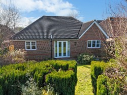 Images for Paddock Gardens, Lymington, SO41