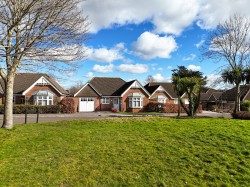 Images for Paddock Gardens, Lymington, SO41