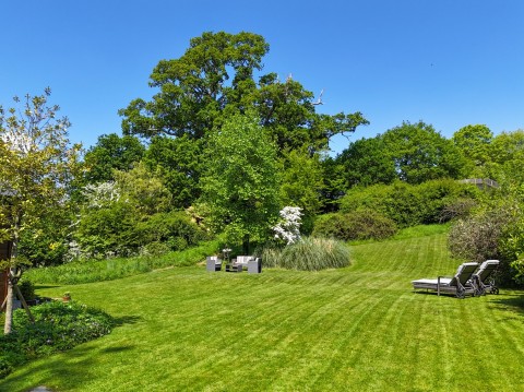 Click the photo for more details of Palace Lane, Beaulieu, Brockenhurst, SO42