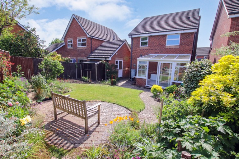 Images for Vitre Gardens, Lymington, SO41