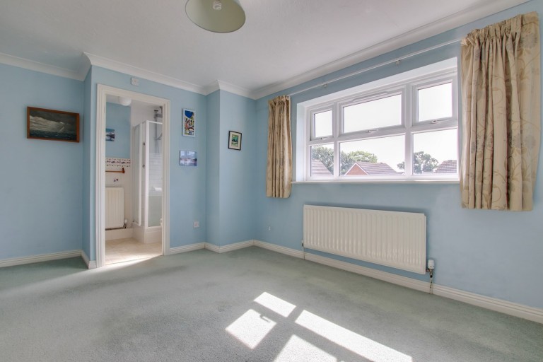 Images for Vitre Gardens, Lymington, SO41