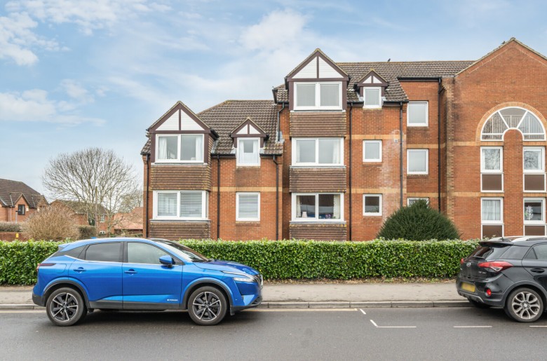 Click the photo for more details of Station Road, Warminster, Wiltshire