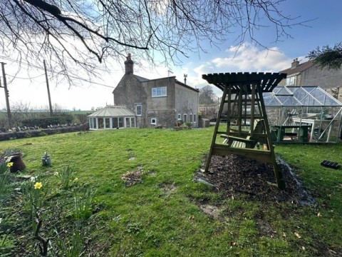 Click the photo for more details of Piers Road, Cranmore