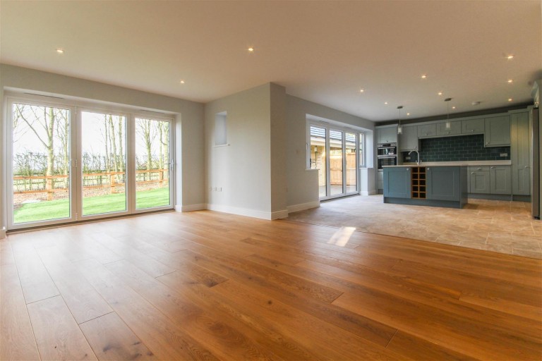 Images for Kirtling Road, Saxon Street, Newmarket