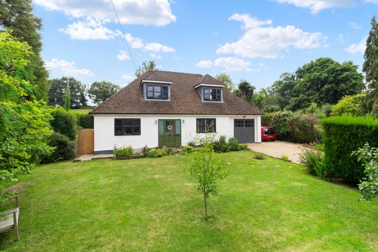 Click the photo for more details of Skinners Lane, Catsfield, East Sussex