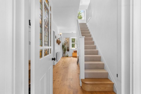 Click the photo for more details of Skinners Lane, Catsfield, East Sussex