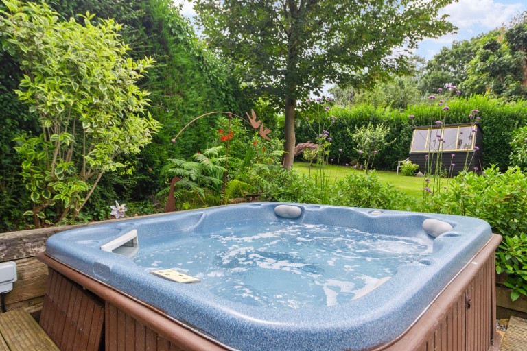 Images for Skinners Lane, Catsfield, East Sussex