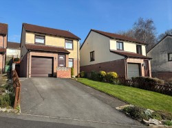 Images for Paray Drive, Wells