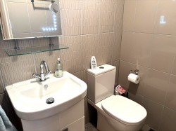 Images for Paray Drive, Wells