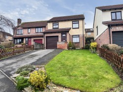Images for Paray Drive, Wells
