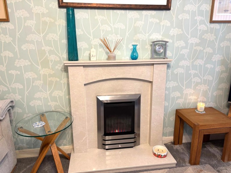 Images for Paray Drive, Wells
