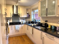 Images for Paray Drive, Wells
