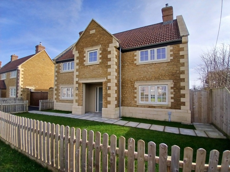 Click the photo for more details of Picken Court, West Lambrook, Somerset