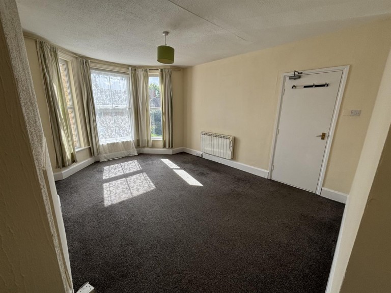 Images for Middleton Road