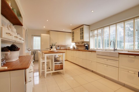 Click the photo for more details of Dial Close, Bransgore, Christchurch, BH23