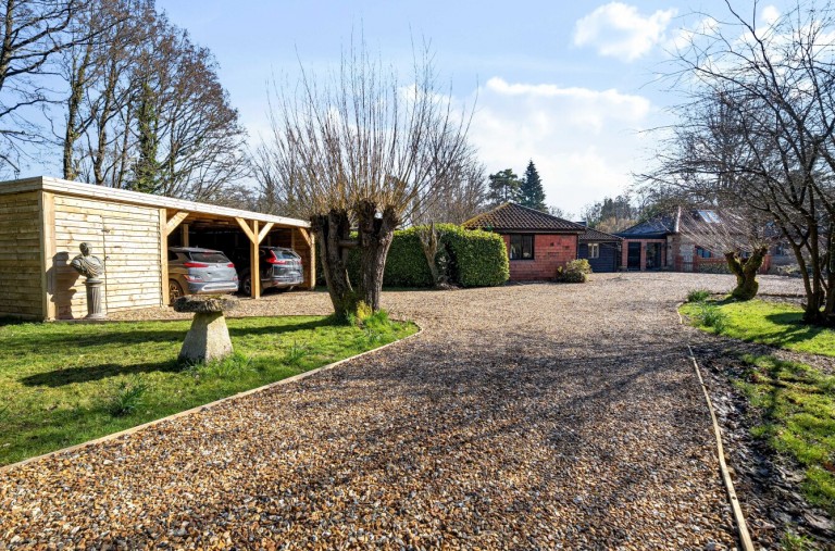 Images for Henfords Marsh, Warminster, Wiltshire