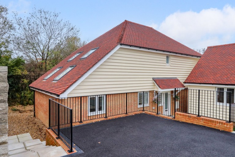 Images for High Street, Battle, East Sussex