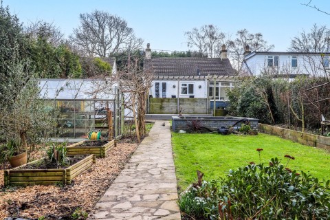 Click the photo for more details of Hastings Road, Battle, East Sussex
