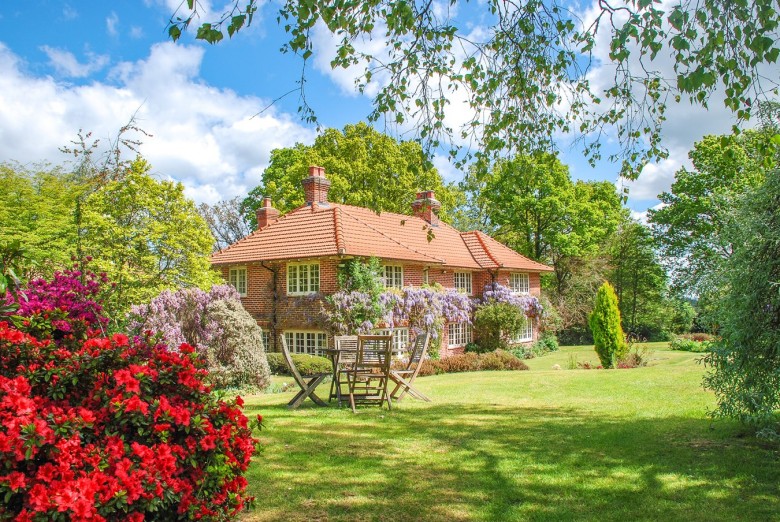 Click the photo for more details of Minstead, Lyndhurst, SO43