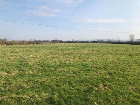 Click the photo for more details of Kenn, Clevedon, Somerset