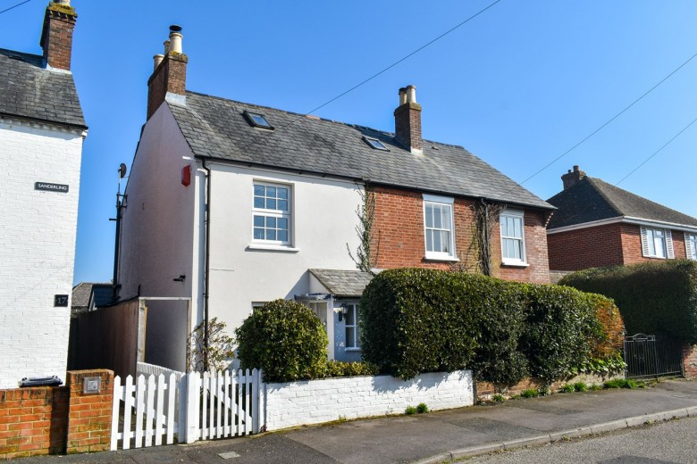 Click the photo for more details of Westfield Road, Lymington, SO41