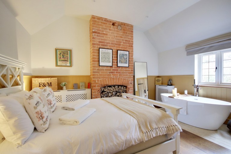 Images for Lester Square, Burley, Ringwood, BH24