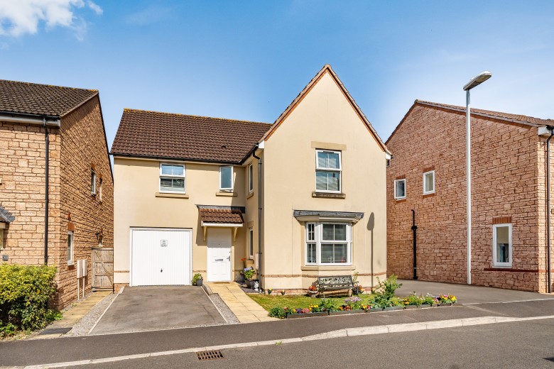 Click the photo for more details of Fowen Close, Street, Somerset