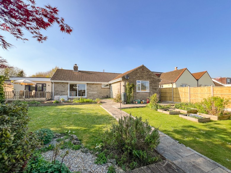 Click the photo for more details of Ridgeway, Ashcott, Somerset
