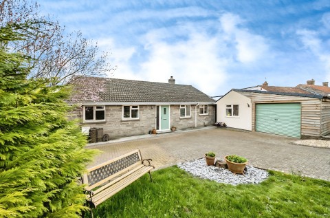 Click the photo for more details of Ridgeway, Ashcott, Somerset