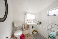 Images for Furze Hill, Fordingbridge, SP6