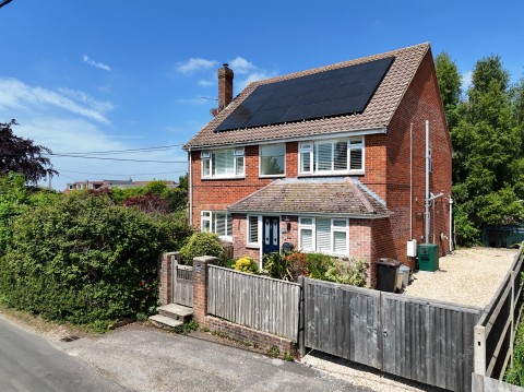 Click the photo for more details of Chapel Lane, East Boldre, Brockenhurst, SO42