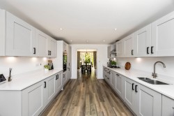 Images for Alder Way, Faygate, RH12