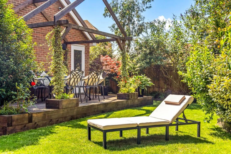 Images for Alder Way, Faygate, RH12