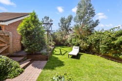 Images for Alder Way, Faygate, RH12