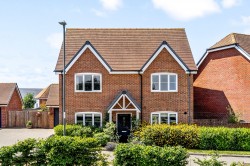 Images for Alder Way, Faygate, RH12