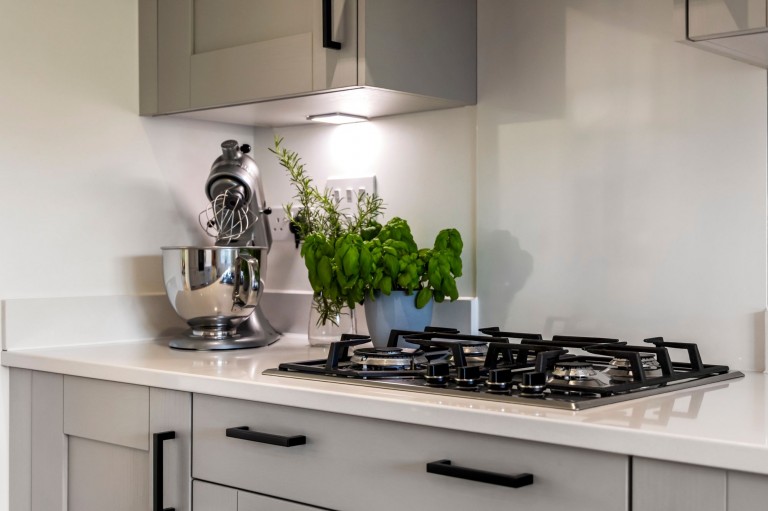 Images for Alder Way, Faygate, RH12