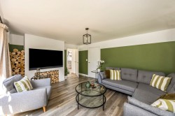 Images for Alder Way, Faygate, RH12