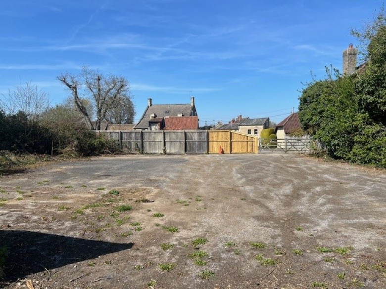 Click the photo for more details of Trowbridge Road, Hilperton, Trowbridge, Wiltshire