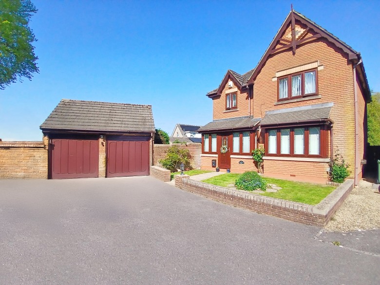 Click the photo for more details of Barrington Place, Shepton Mallet, Somerset