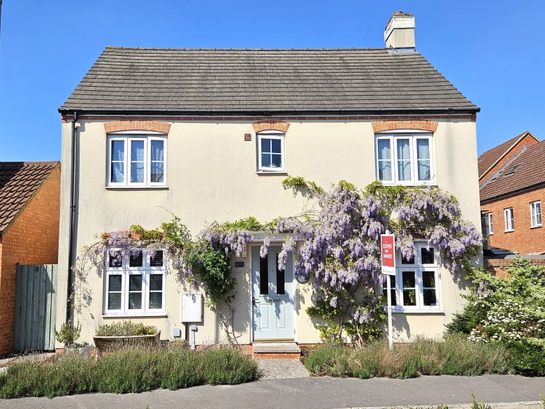 Click the photo for more details of Sharpham Road, Glastonbury, Somerset