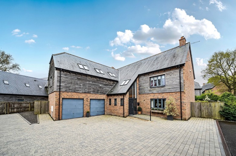 Click the photo for more details of The Halve, Warminster, Wiltshire
