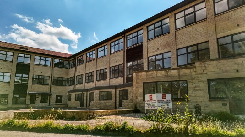 Click the photo for more details of Vallis Road, Frome, Somerset