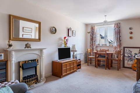 Click the photo for more details of George Street, Warminster, Wiltshire